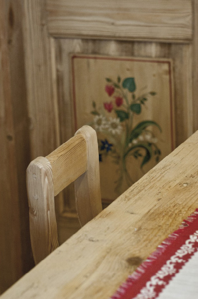 Linee moderne con decori antichi…