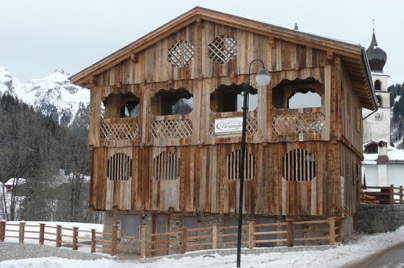 Exteriors In Old Wood Hermann