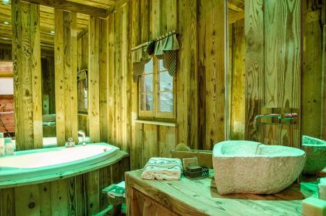 Old Wood Rustic Bathroom Hermannwood1976 2