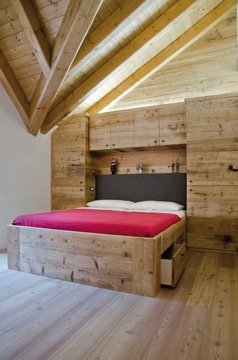 handcrafted bedroom hermannwood1976 3