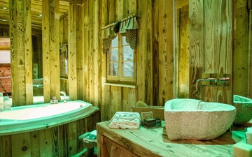 rustic bathroom in old wood hermannwood976